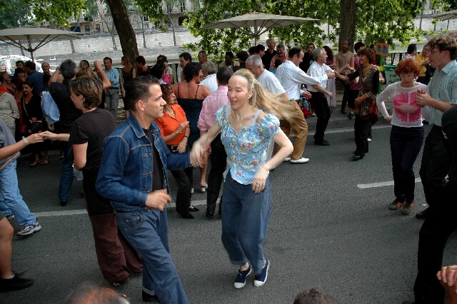 min 2006 08 08 paris plage 139